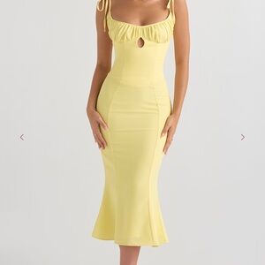 House of CB Soren midi cutout dress in buttercup. Sz Med. bigger cup D-E